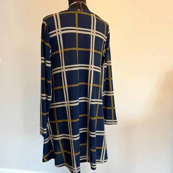 NWT Apricot Wavy Plaid Swing Sweater Dress Size L - Picture 3 of 8